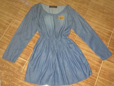 เดรส ยีนส์